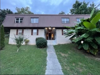 2043 Northwest Wynwood Drive